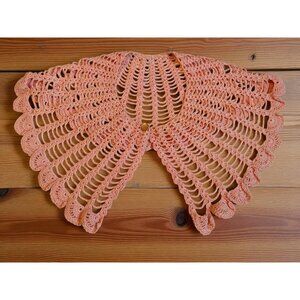 Vintage Handmade Crochet Pink Lace detachable Collar 1950 / 60's